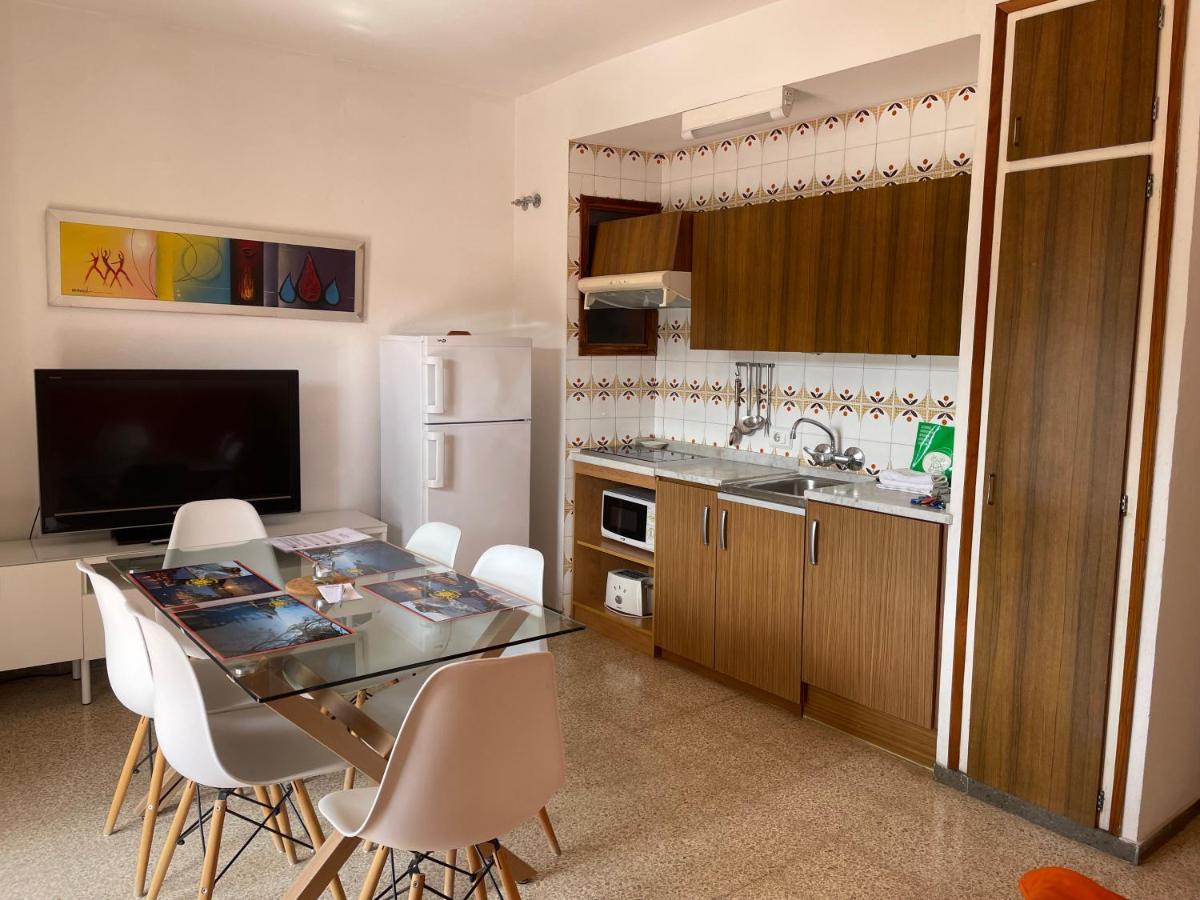 Apartamentos El Sol Tossa de Mar Exterior photo