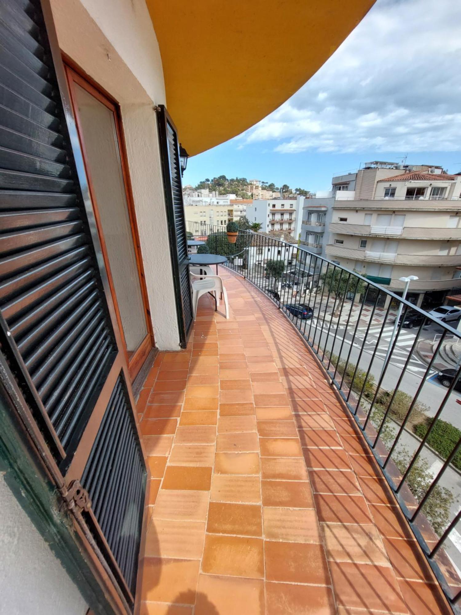 Apartamentos El Sol Tossa de Mar Exterior photo